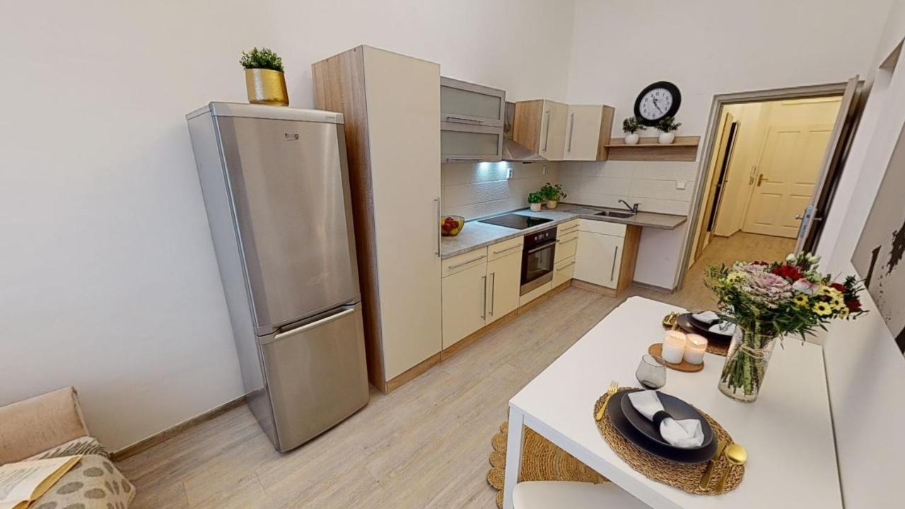 Viaducto De Karlin - Aparment Leilighet Praha Eksteriør bilde